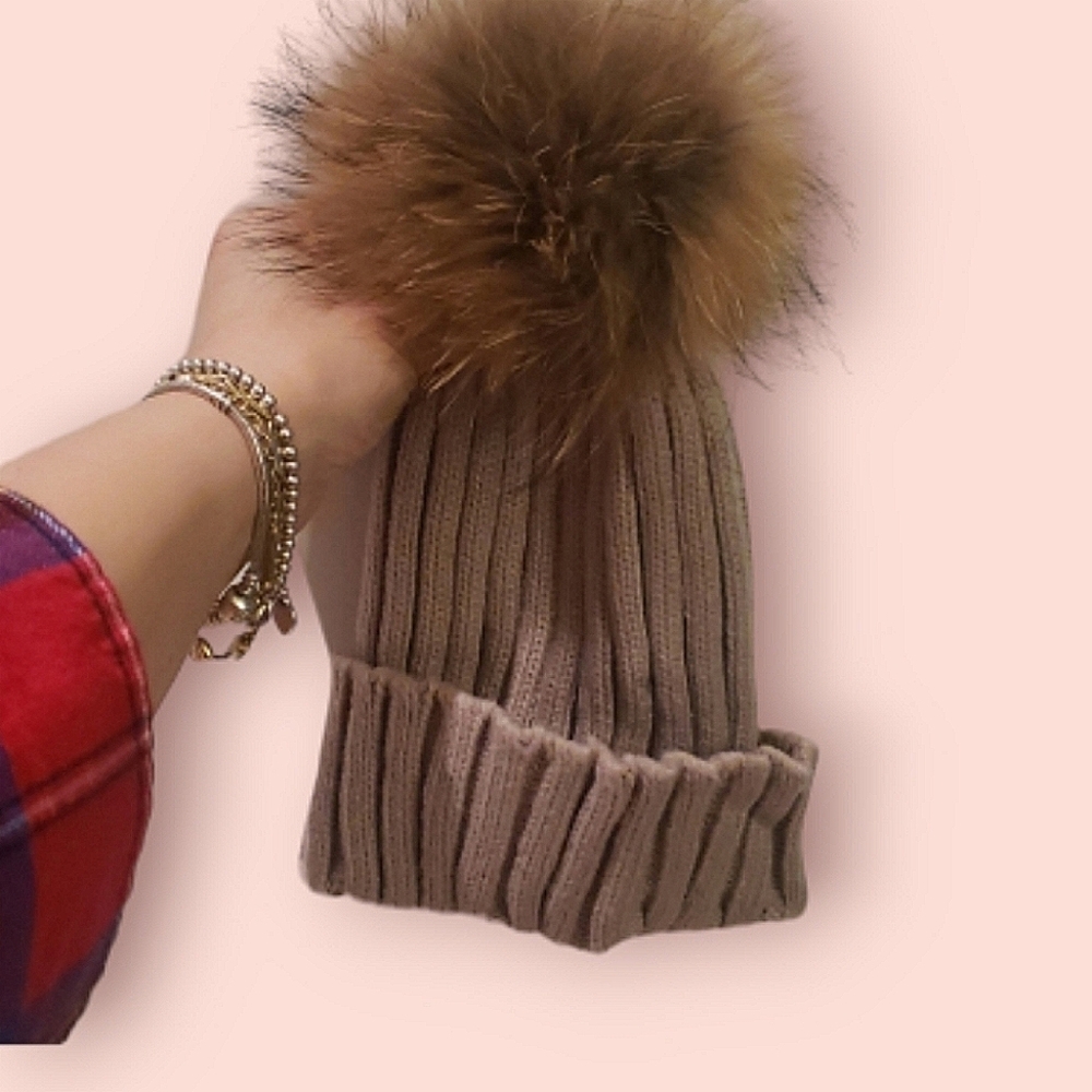 100% fur pom pom winter hat